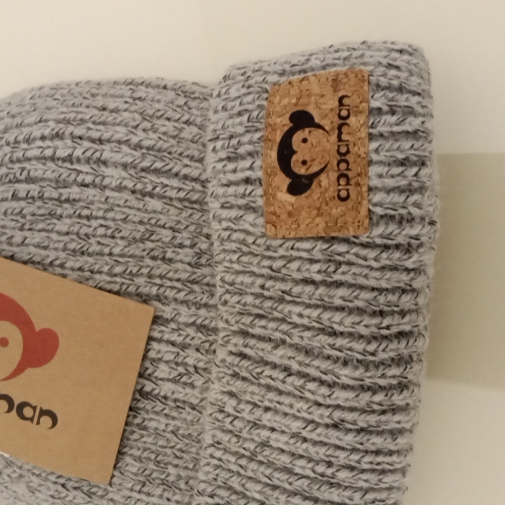 Kids pulldown hat - Picture 3 of 3